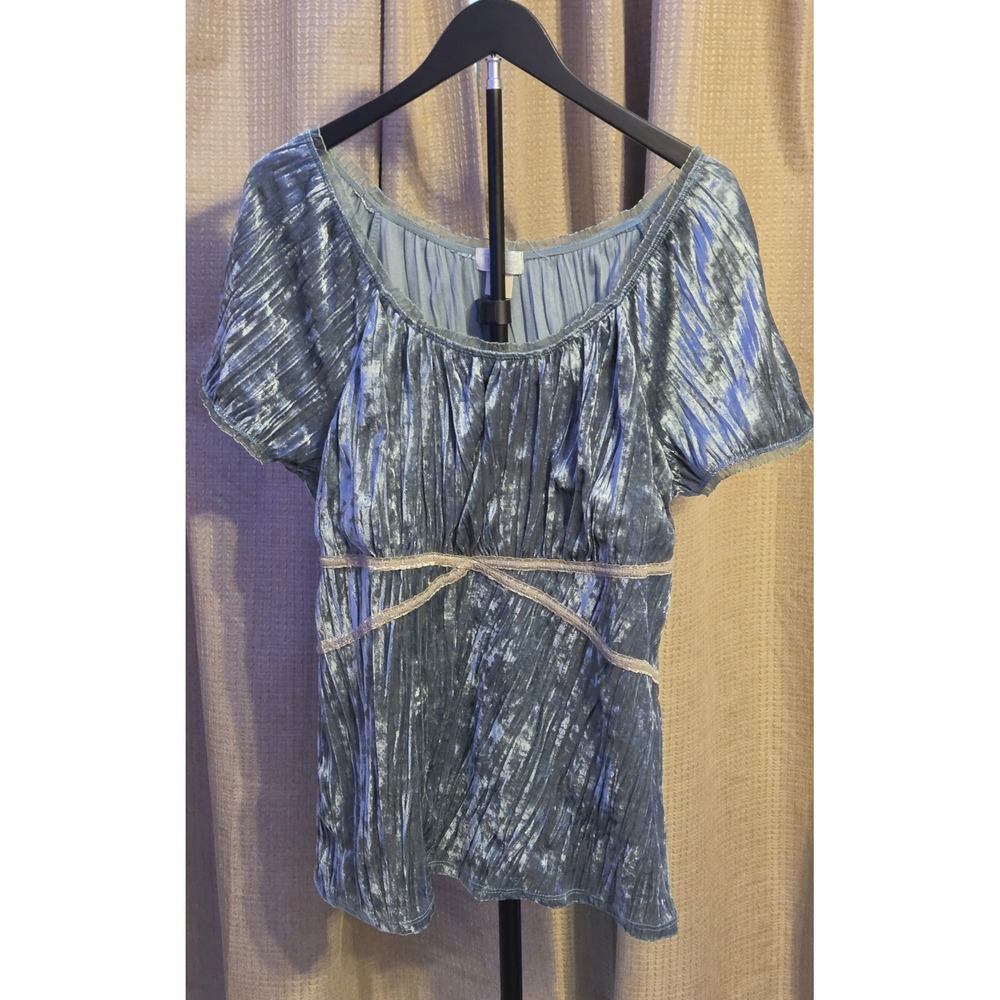 Maurices‎ Short Sleeve Lace Trim Textured Blouse Women's Size 1 (XL-XXL) Green